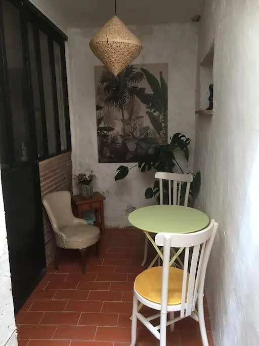 Jolie Maison Catalane Chaleureuse Et Confortable Colera 0*,