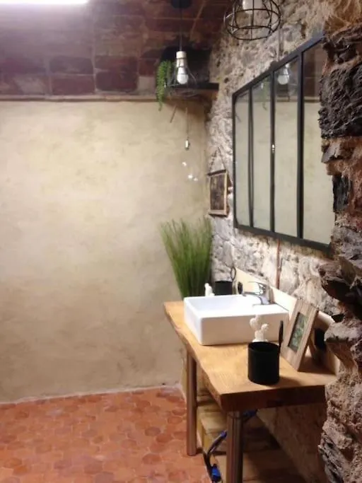 Jolie Maison Catalane Chaleureuse Et Confortable Colera 0*,  Spain